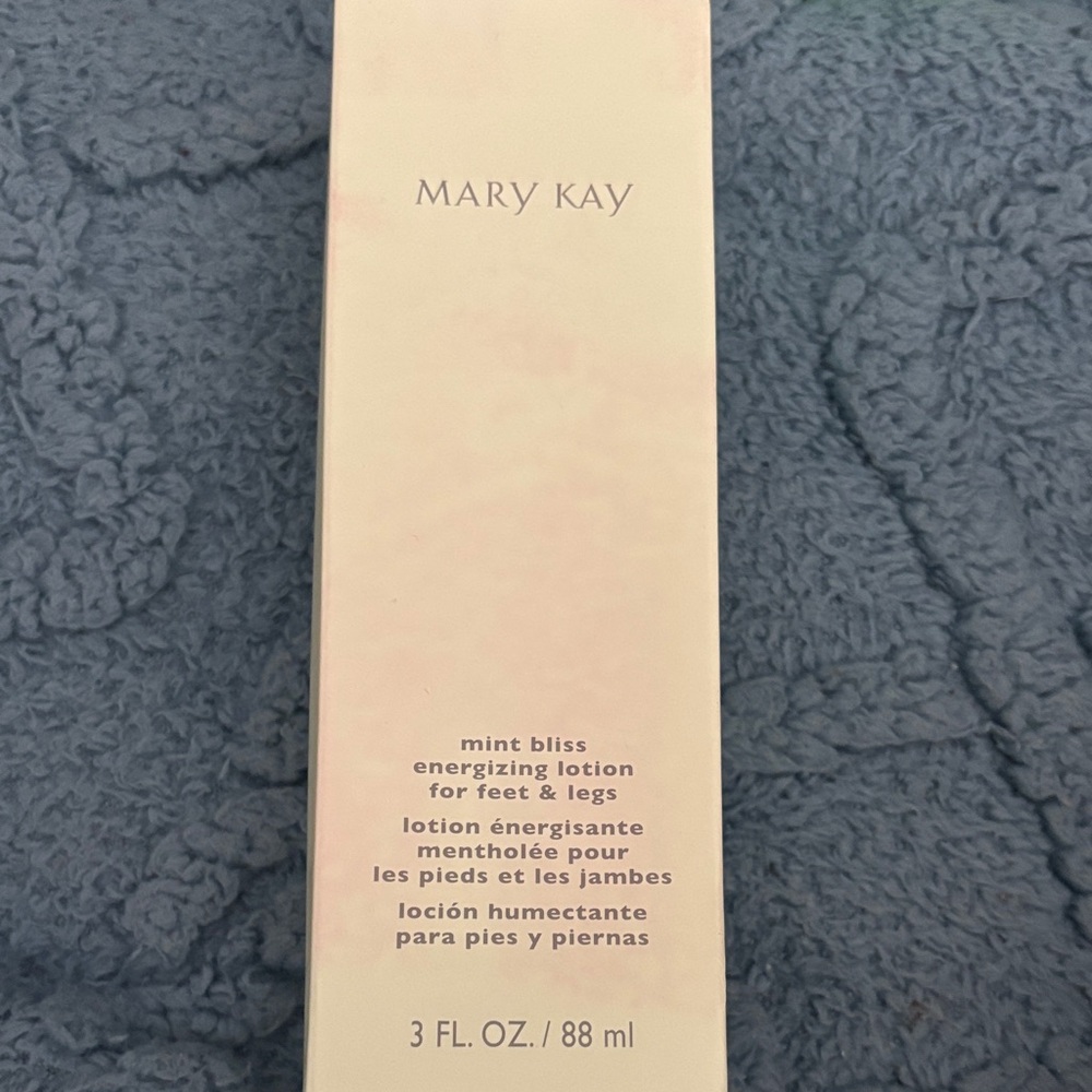 Mary Kay Mint Bliss Energizing Lotion - Cream
